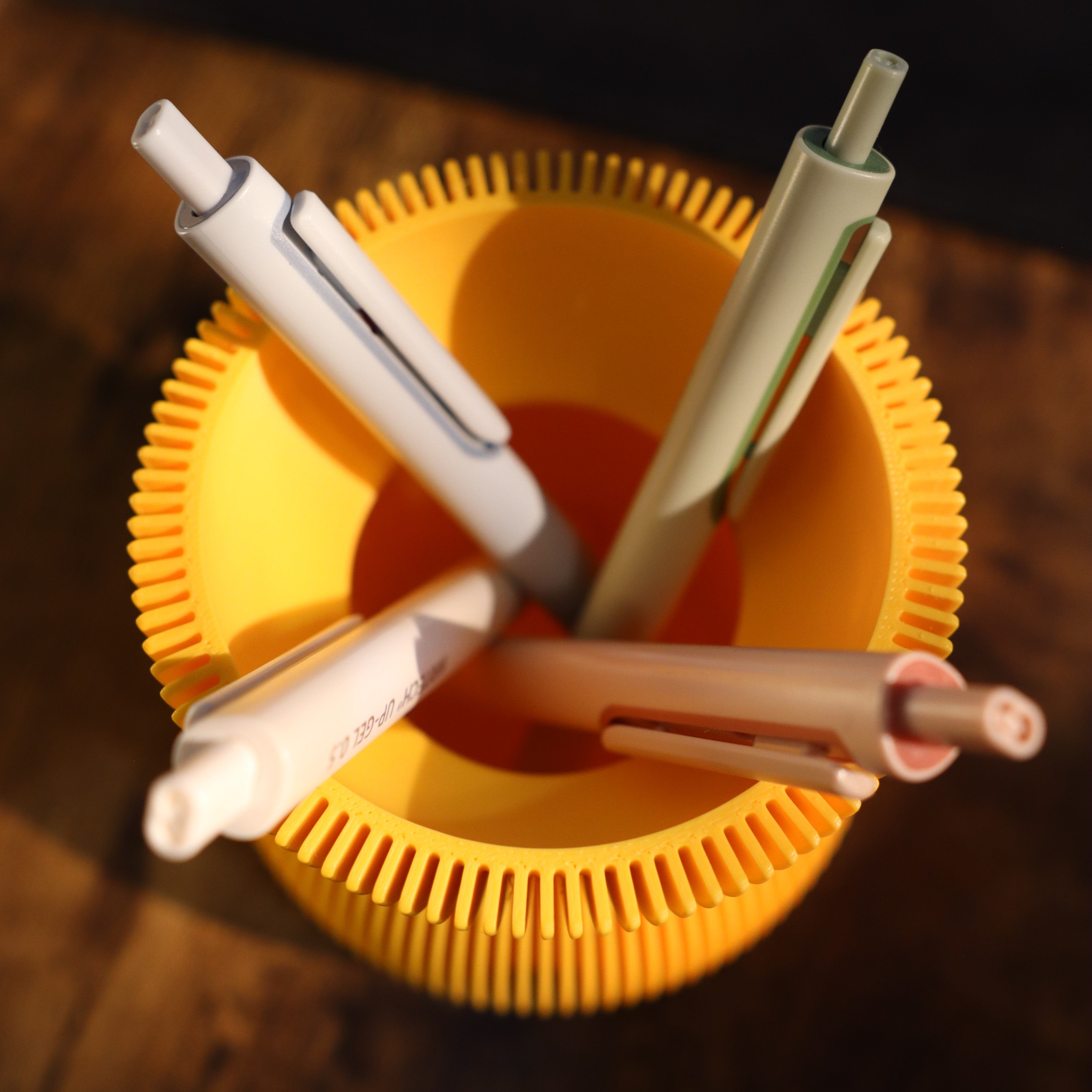 BULB Organizer Cup