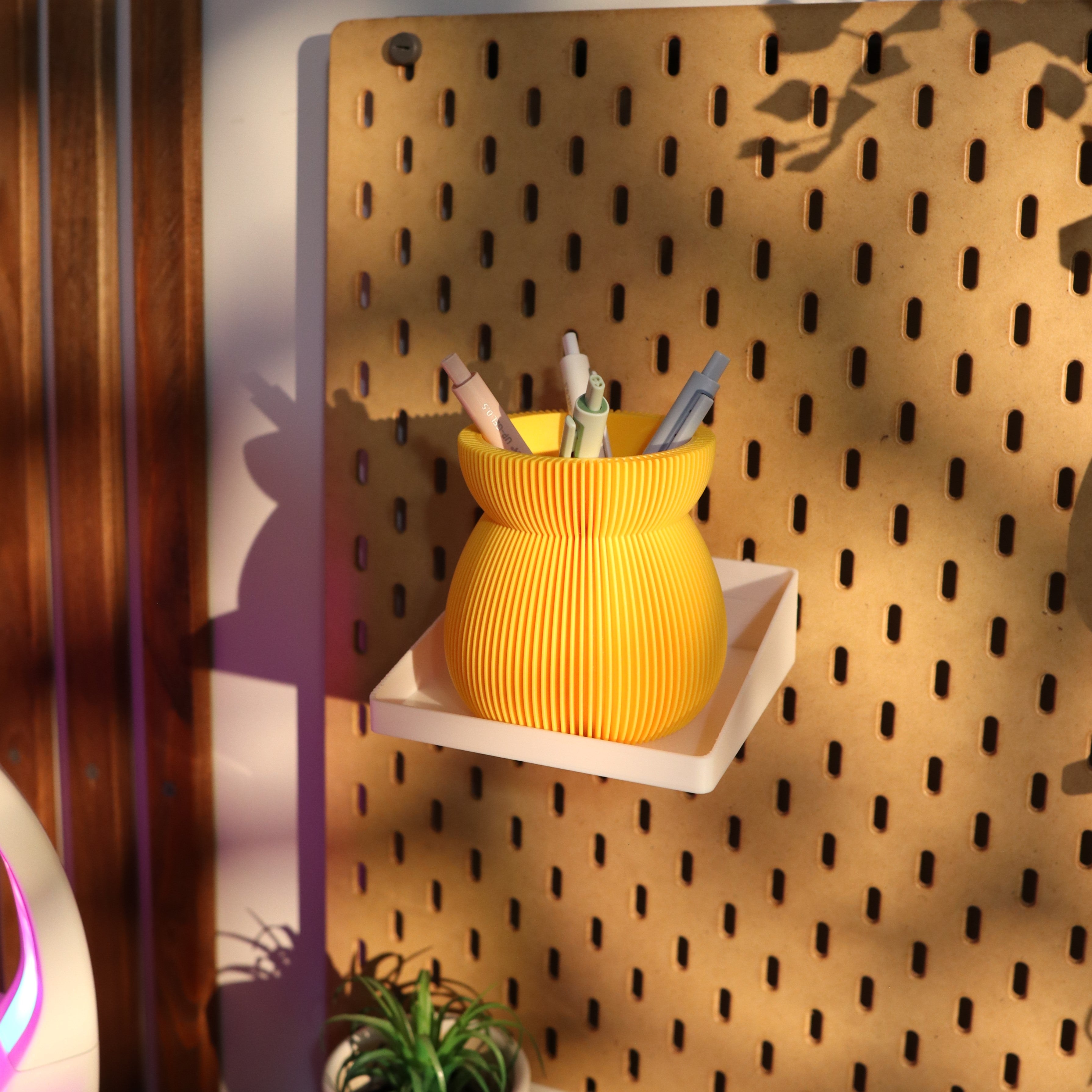 BULB Organizer Cup