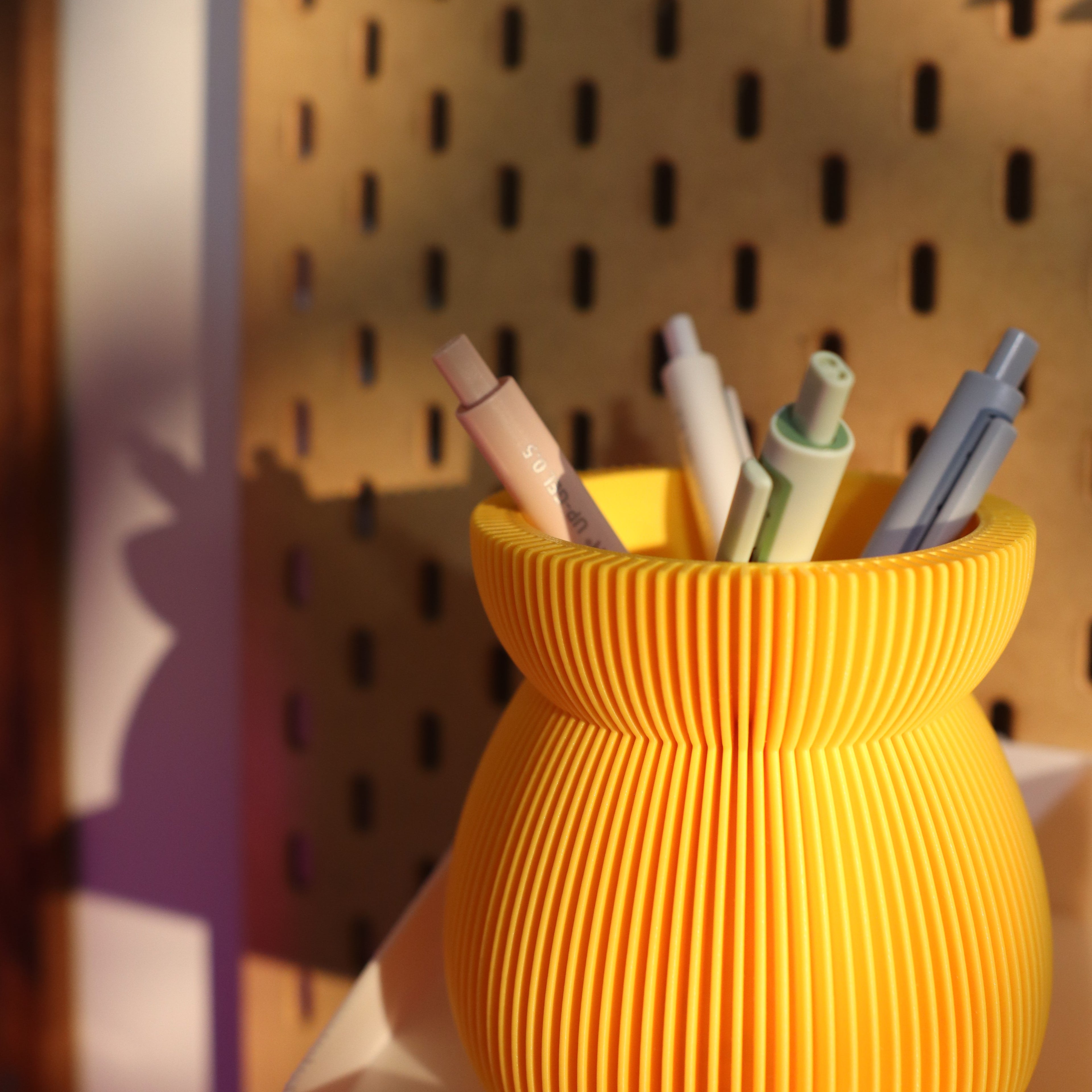 BULB Organizer Cup